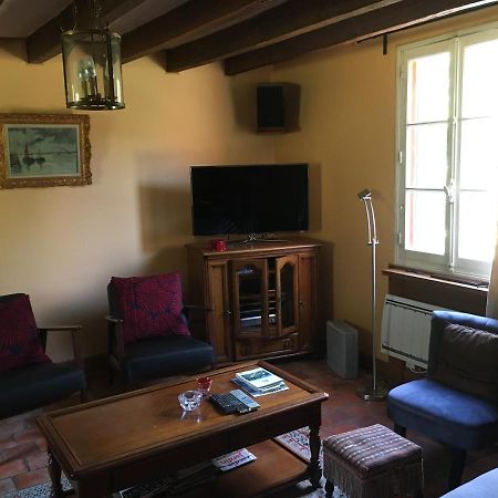 La Maison De Lucie Veuil Dış mekan fotoğraf